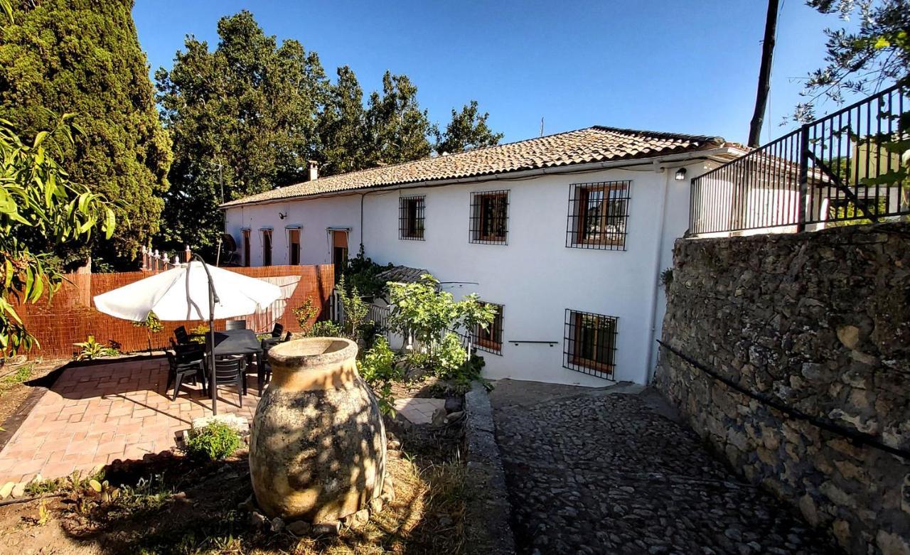 Cauchil Chico Alcalá la Real Exterior foto